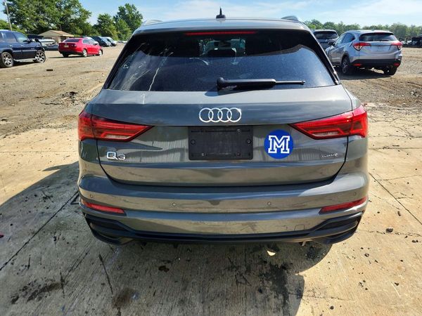 2020 AUDI Q3 S Line quattro Premium