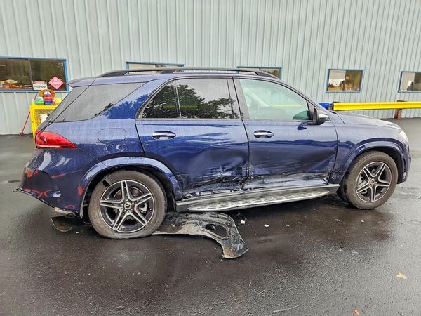 2022 MERCEDES-BENZ GLE