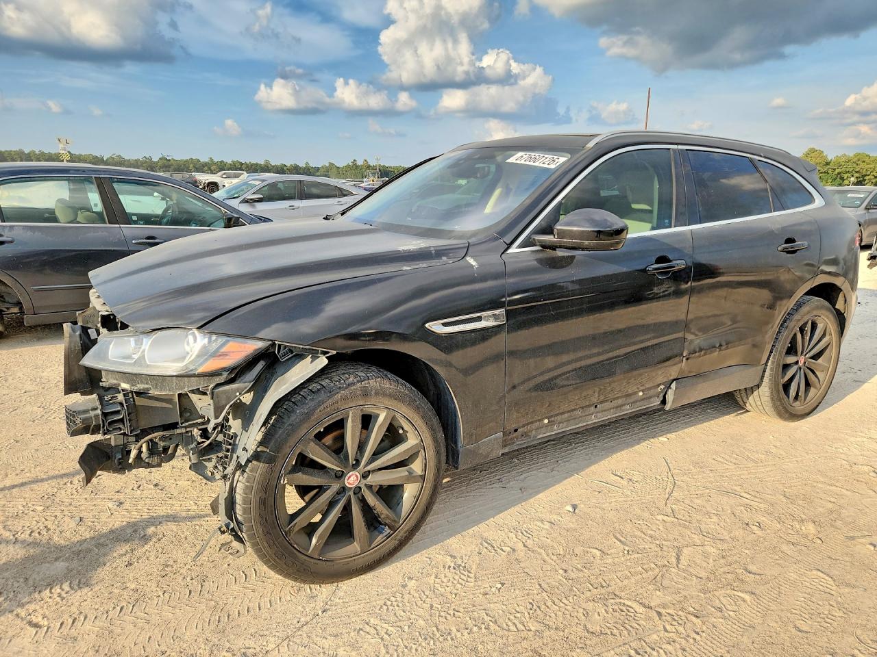 2019 JAGUAR F-PACE — Front 3/4