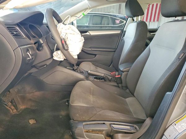 2017 VOLKSWAGEN JETTA