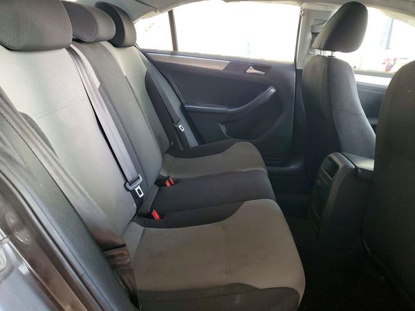 2017 VOLKSWAGEN JETTA