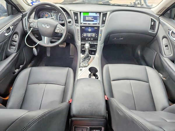 2016 INFINITI Q50