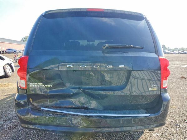 2014 DODGE GRAND CARAVAN SE