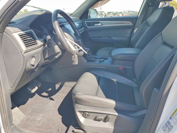 2021 VOLKSWAGEN ATLAS CROSS SPORT 4Motion SE — DENT