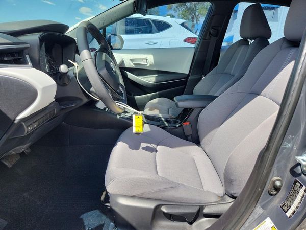 2024 TOYOTA COROLLA