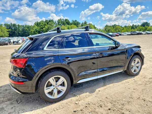 2019 AUDI Q5 quattro Prestige