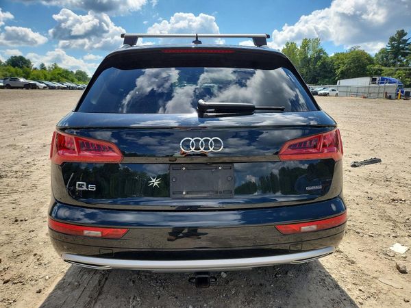 2019 AUDI Q5 quattro Prestige