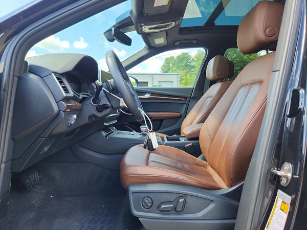 2019 AUDI Q5 quattro Prestige