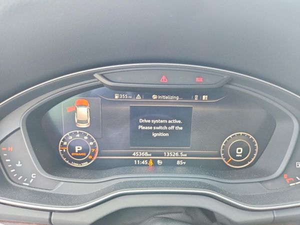2019 AUDI Q5 quattro Prestige