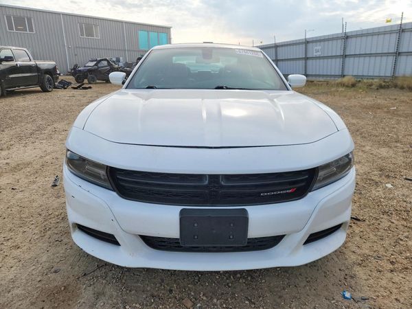 2016 DODGE CHARGER SXT