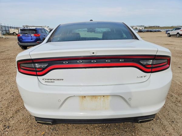 2016 DODGE CHARGER SXT