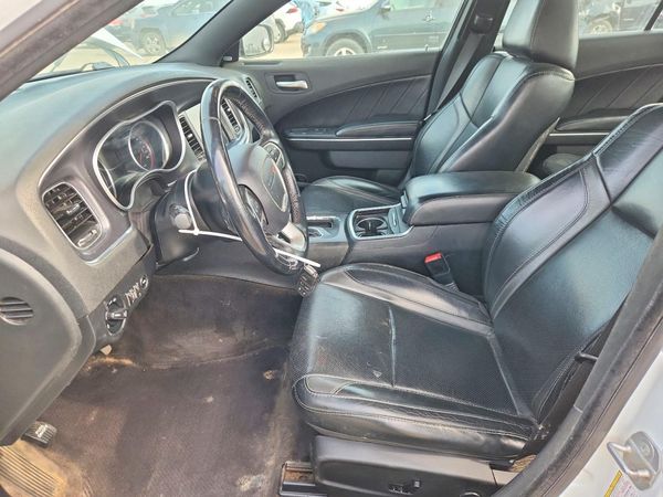 2016 DODGE CHARGER SXT