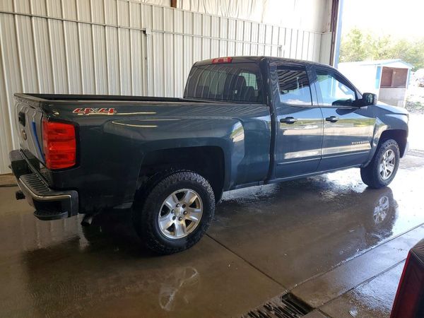 2017 CHEVROLET SILVERADO LT