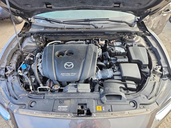 2018 MAZDA 6 — Engine bay