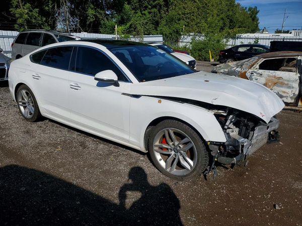 2019 AUDI A5 quattro Premium — Passenger 3/4