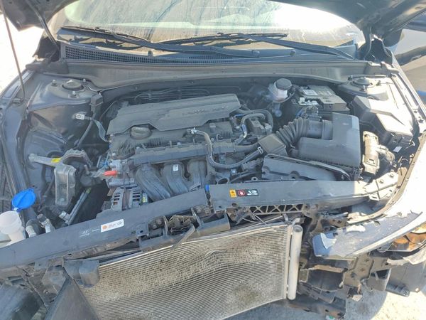 2022 HYUNDAI ELANTRA SEL w/ Convenience Pkg