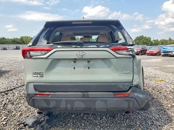 2020 TOYOTA RAV4
