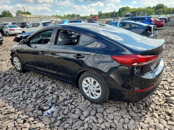 2017 HYUNDAI ELANTRA SE Base — DSRA