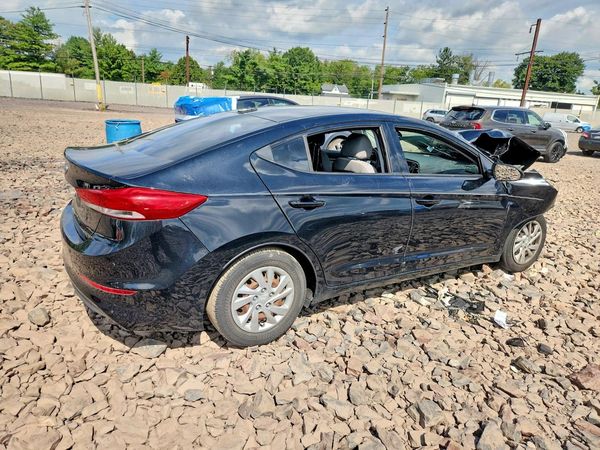 2017 HYUNDAI ELANTRA SE Base — PSRA