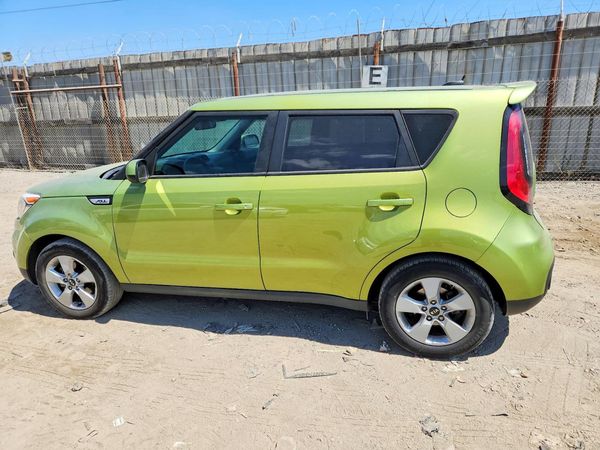 2017 KIA SOUL Base
