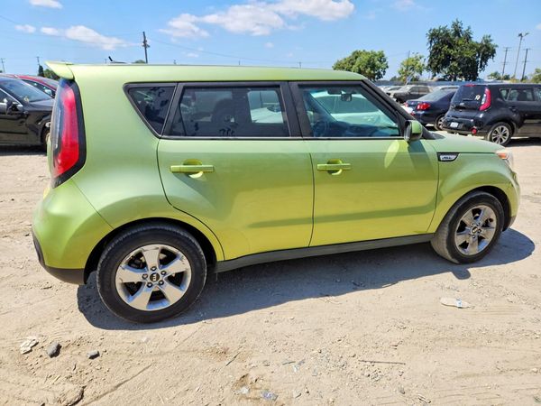 2017 KIA SOUL Base