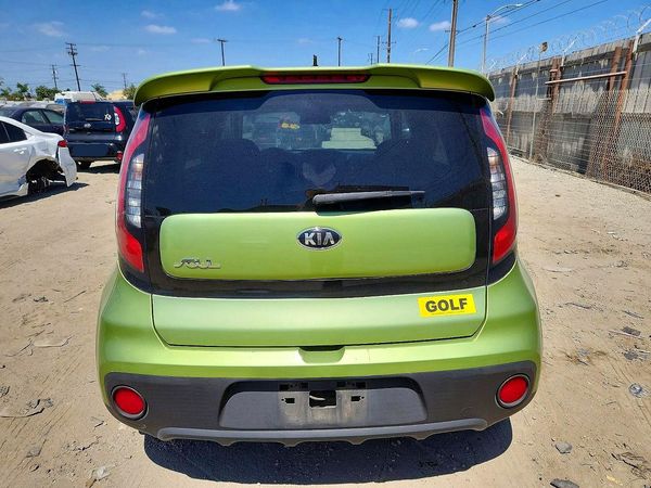 2017 KIA SOUL Base