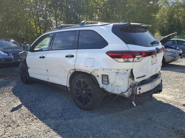 2019 TOYOTA HIGHLANDER SE/XLE