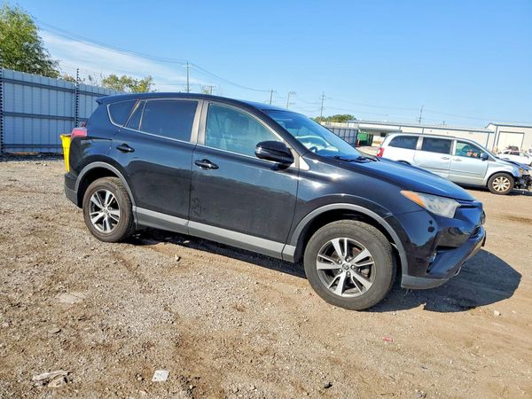 2018 TOYOTA RAV4 Adventure/XLE