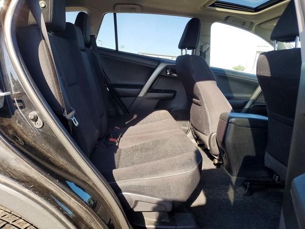 2018 TOYOTA RAV4 Adventure/XLE