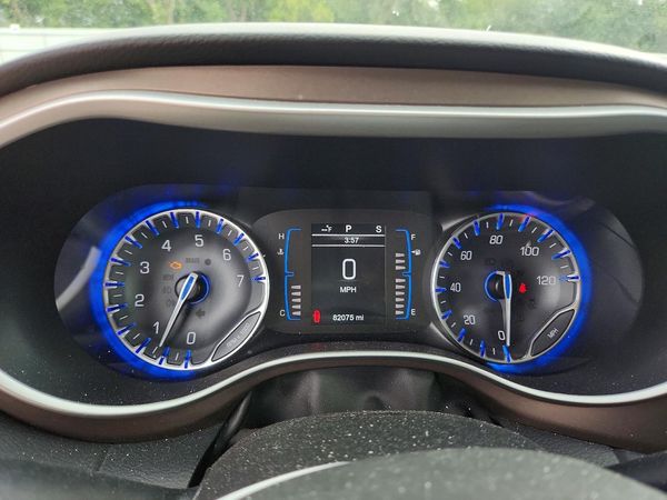 2017 CHRYSLER PACIFICA