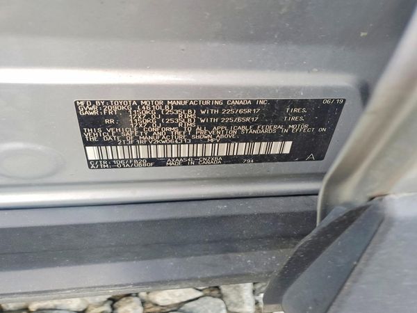 2019 TOYOTA RAV4