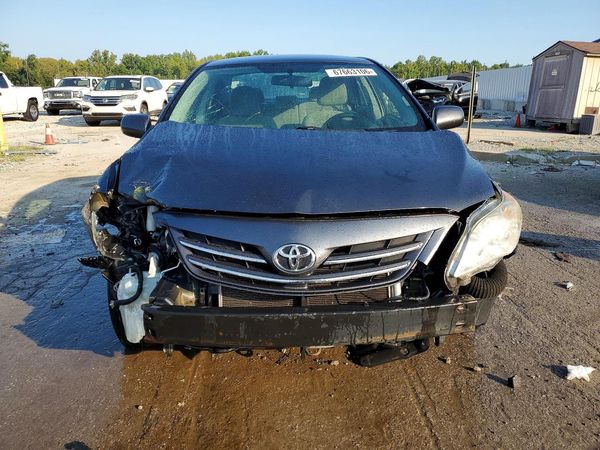 2013 TOYOTA COROLLA