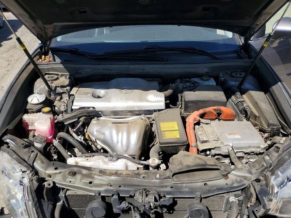 2013 LEXUS ES 300h