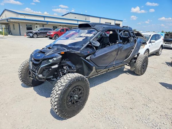 2025 CAN-AM MAVERICK R