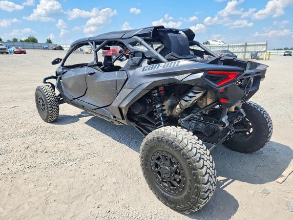 2025 CAN-AM MAVERICK R