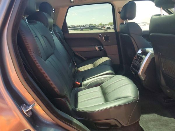 2015 LAND ROVER RANGEROVER SE