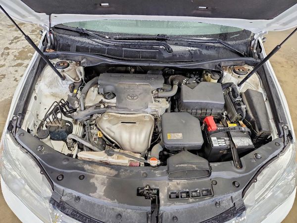 2016 TOYOTA CAMRY