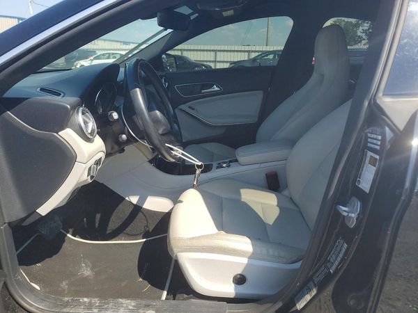 2015 MERCEDES-BENZ CLA