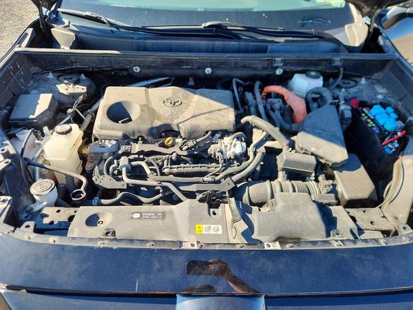 2024 TOYOTA RAV4 LE — Engine bay