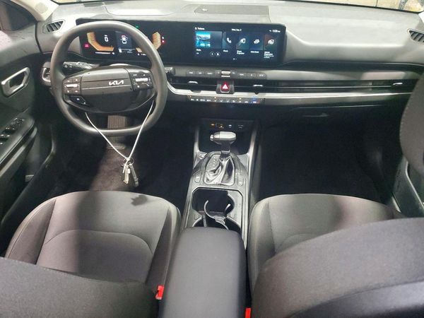 2026 KIA K4 LX, LXS