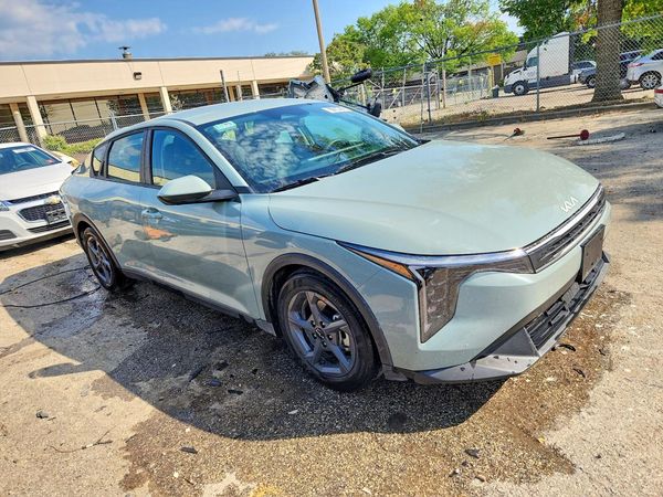 2026 KIA K4 LX, LXS