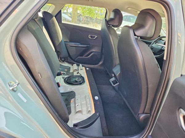 2026 KIA K4 LX, LXS