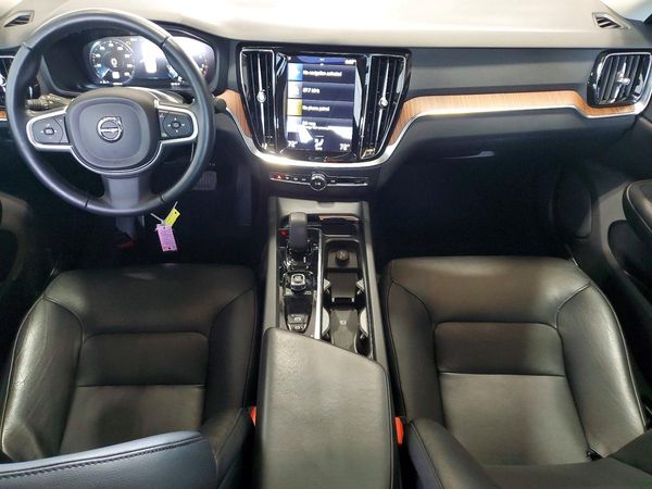 2022 VOLVO S60 — CKPT