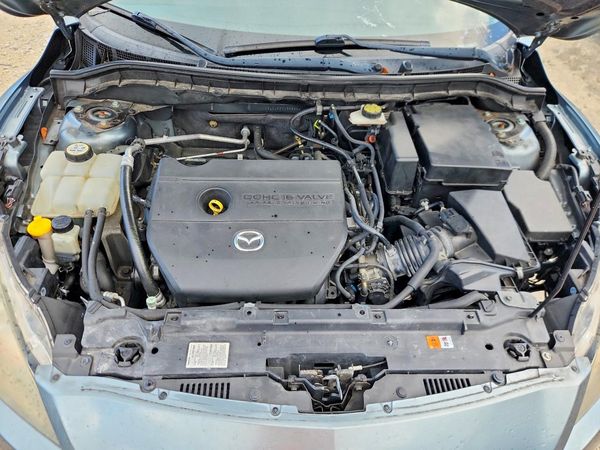 2012 MAZDA MAZDA3 Touring/GS