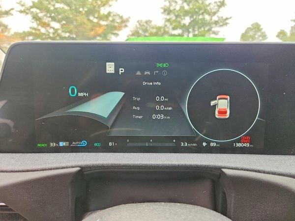 2023 KIA EV6 Light, Wind