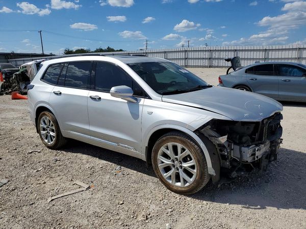2020 CADILLAC XT6