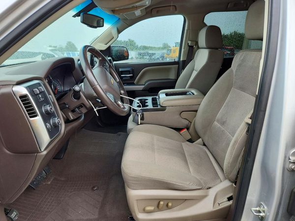 2018 CHEVROLET SILVERADO LT — DENT
