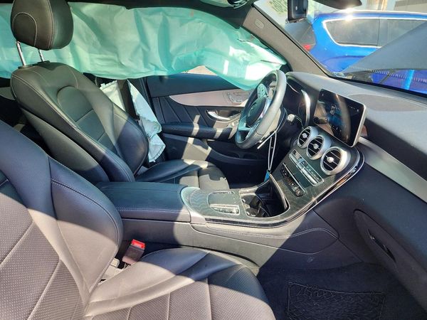 2020 MERCEDES-BENZ GLC GLC300-4M