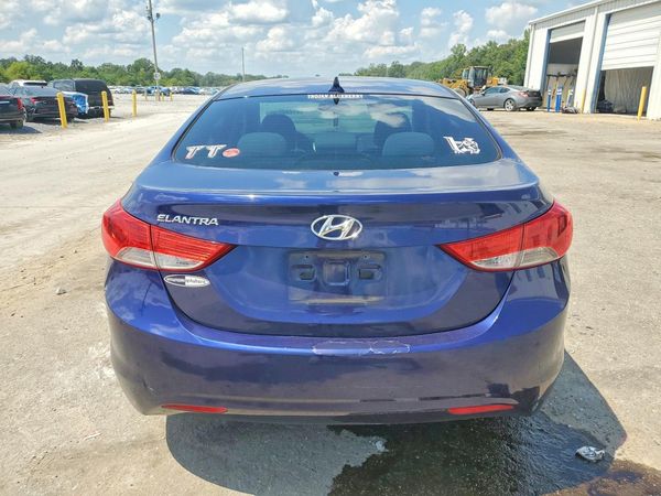 2012 HYUNDAI ELANTRA