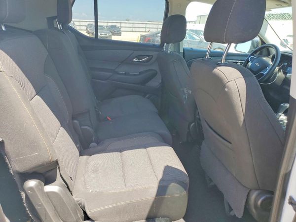 2018 CHEVROLET TRAVERSE LS